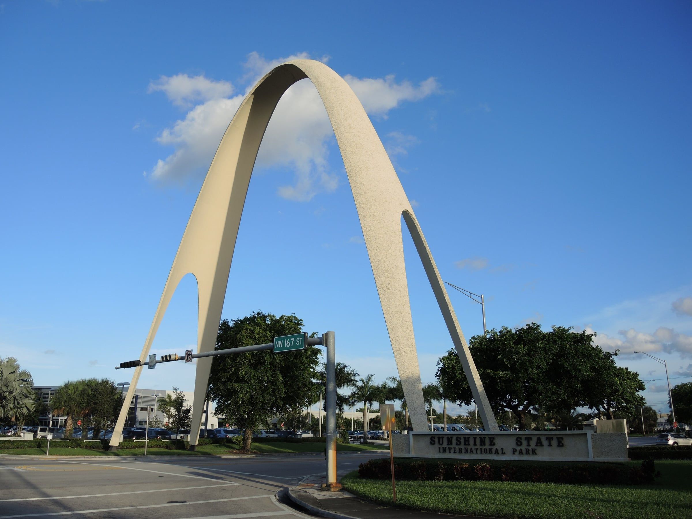 Sunshine State Arch in Miami Gardens